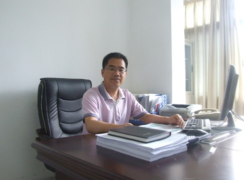 刘乐山.png